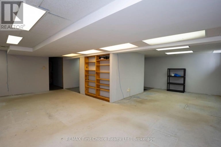 2086 GRANITE ROAD, Thunder Bay (McIntyre South), Ontario, P7G1M4
