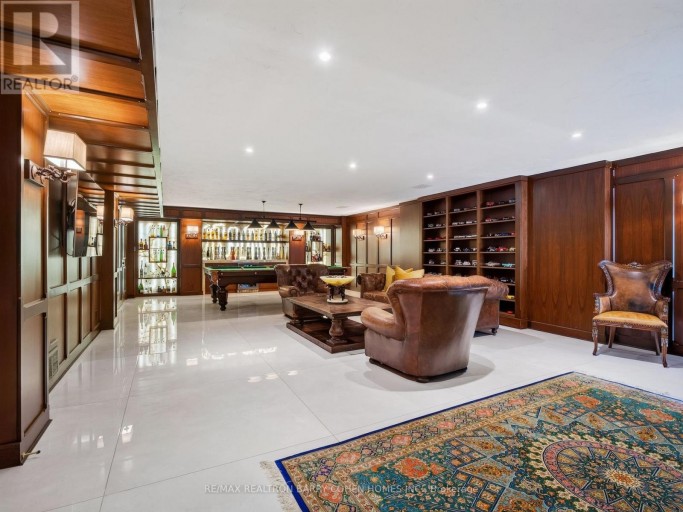 25 TUDOR GATE, Toronto (Bridle Path-Sunnybrook-York Mills), Ontario, M2L1N3