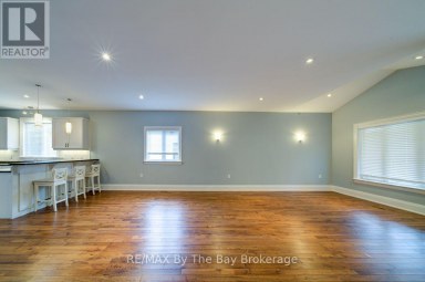 12 51 STREET S Wasaga Beach Ontario photo 12