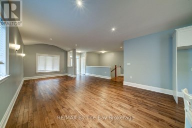 12 51 STREET S Wasaga Beach Ontario photo 14