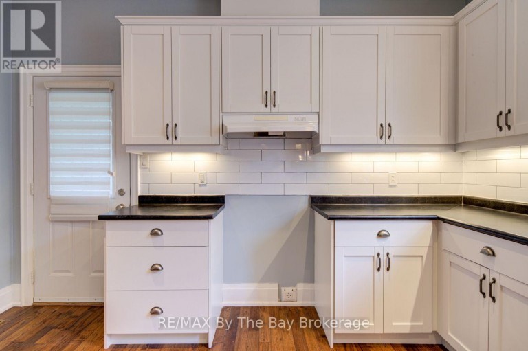 12 51 STREET S, Wasaga Beach, Ontario, L9Z1X5
