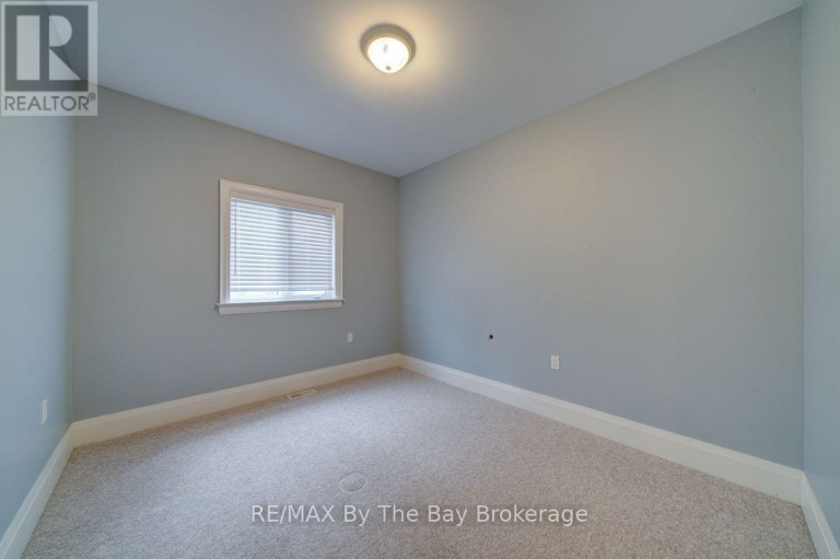 12 51 STREET S, Wasaga Beach, Ontario, L9Z1X5
