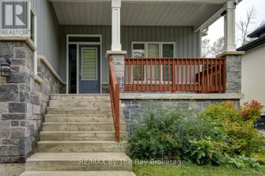 12 51 STREET S Wasaga Beach Ontario photo 3