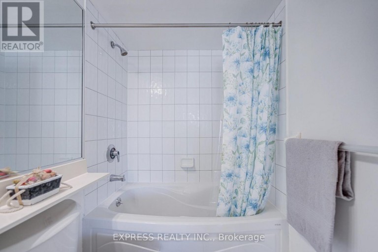 1111 - 18 LEE CENTRE DRIVE, Toronto (Woburn), Ontario, M1H3H5