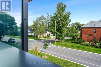 41 ALICE STREET W Blue Mountains Ontario photo 6
