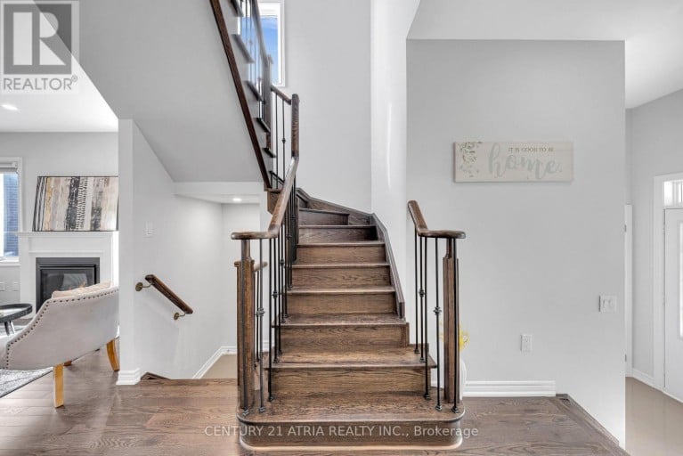 548 WHITE'S HILL AVENUE, Markham (Cornell), Ontario, L6B1N9