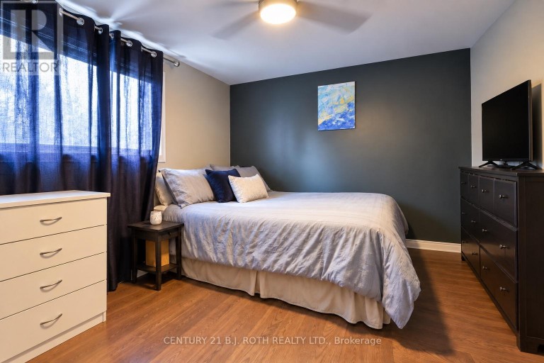 93 GROVE STREET E, Barrie (Wellington), Ontario, L4M5G2