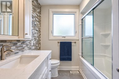 93 GROVE STREET E Barrie (Wellington) Ontario photo 17
