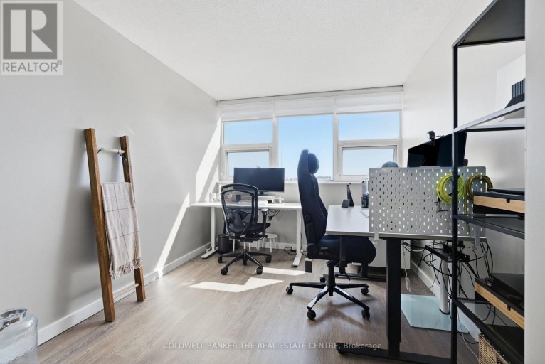 907 - 75 EMMETT AVENUE, Toronto (Mount Dennis), Ontario, M6M5A7