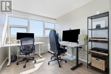 907 - 75 EMMETT AVENUE Toronto (Mount Dennis) Ontario photo 11