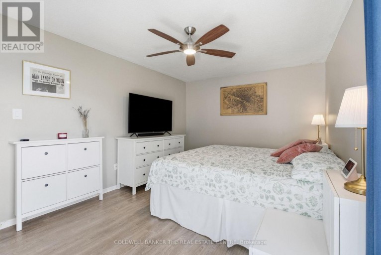 907 - 75 EMMETT AVENUE, Toronto (Mount Dennis), Ontario, M6M5A7