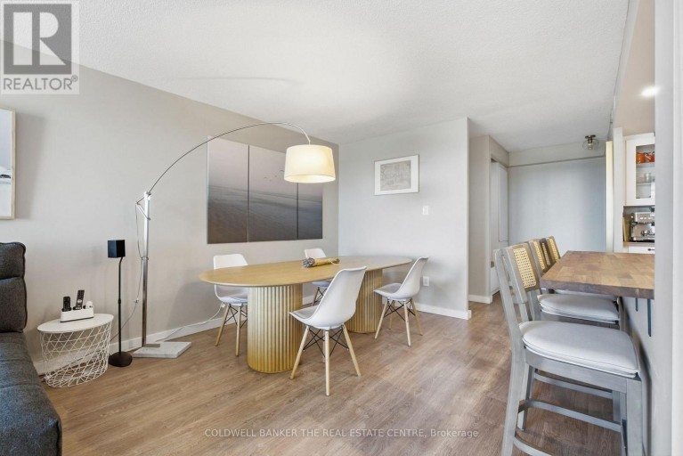 907 - 75 EMMETT AVENUE, Toronto (Mount Dennis), Ontario, M6M5A7