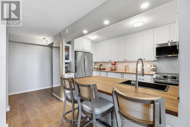 907 - 75 EMMETT AVENUE, Toronto (Mount Dennis), Ontario, M6M5A7
