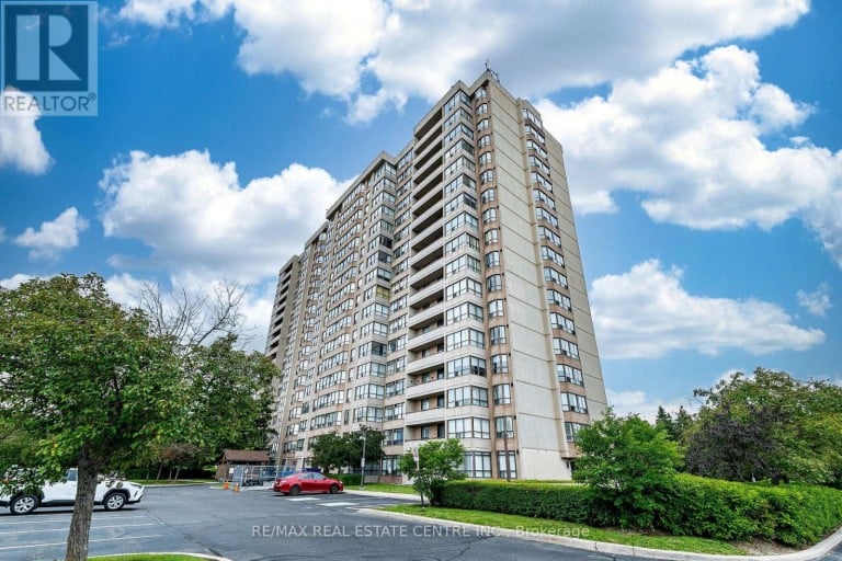 210 - 10 MALTA AVENUE, Brampton (Fletcher's Creek Village), Ontario, L6Y4G6