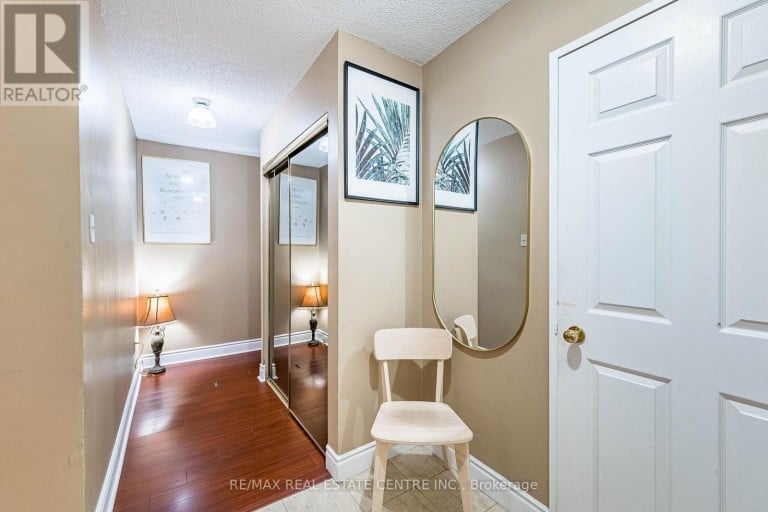 210 - 10 MALTA AVENUE, Brampton (Fletcher's Creek Village), Ontario, L6Y4G6