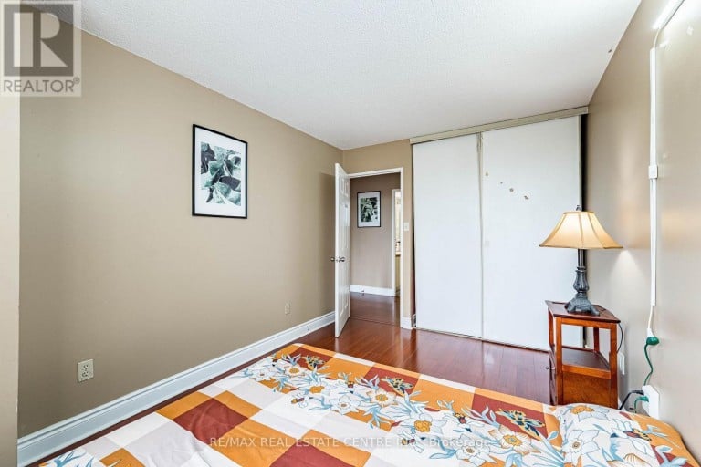 210 - 10 MALTA AVENUE, Brampton (Fletcher's Creek Village), Ontario, L6Y4G6