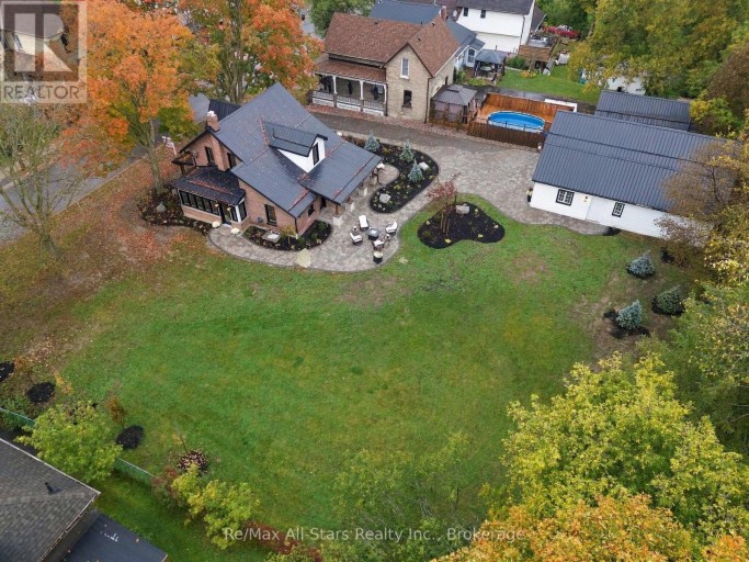40 CAROLINE STREET, Kawartha Lakes (Lindsay), Ontario, K9V1T1