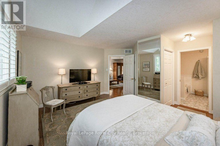 16 - 784 GORDON STREET, Guelph (Kortright East), Ontario, N1G5C8