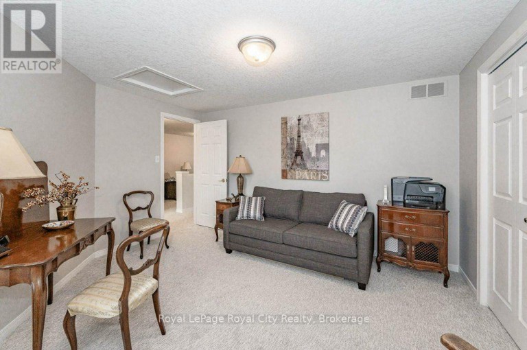 16 - 784 GORDON STREET, Guelph (Kortright East), Ontario, N1G5C8