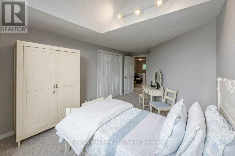 16 - 784 GORDON STREET, Guelph (Kortright East), Ontario, N1G5C8