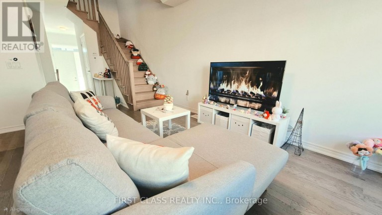 52 SORBARA WAY, Whitby (Brooklin), Ontario, L1M0M4
