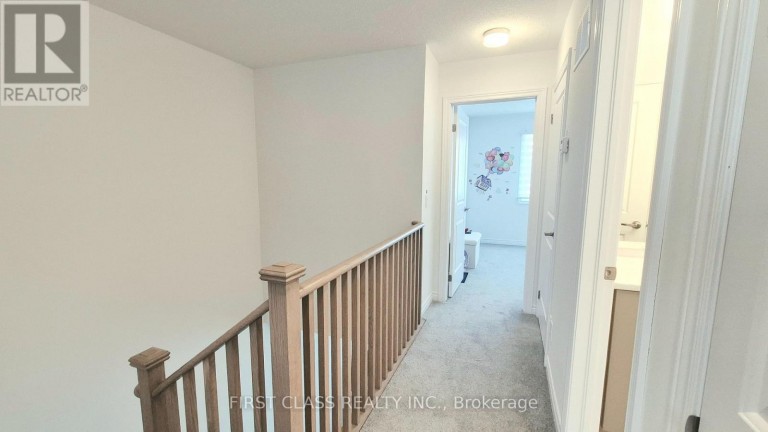52 SORBARA WAY, Whitby (Brooklin), Ontario, L1M0M4