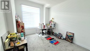 52 SORBARA WAY Whitby (Brooklin) Ontario photo 45