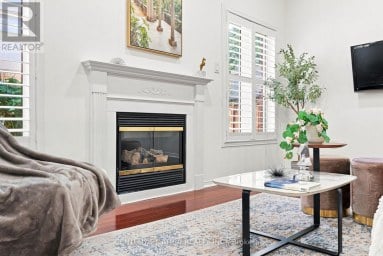136 ROLLINGHILL ROAD Richmond Hill (Jefferson) Ontario photo 10