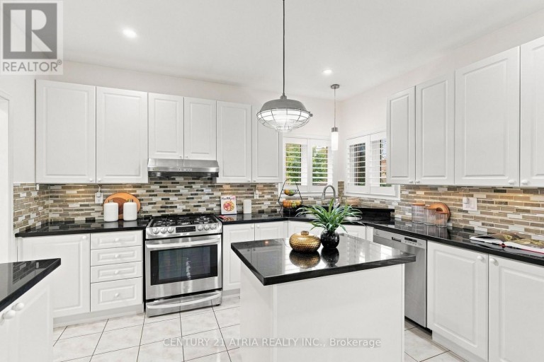 136 ROLLINGHILL ROAD, Richmond Hill (Jefferson), Ontario, L4E4E1