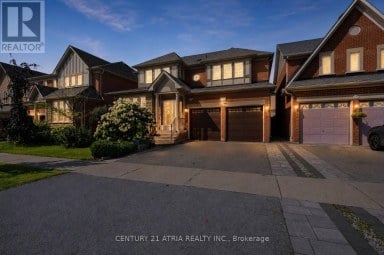 136 ROLLINGHILL ROAD Richmond Hill (Jefferson) Ontario photo 2
