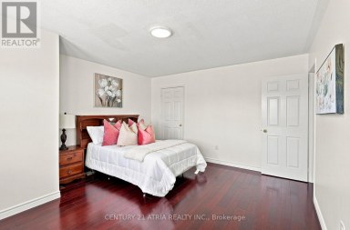 136 ROLLINGHILL ROAD Richmond Hill (Jefferson) Ontario photo 20