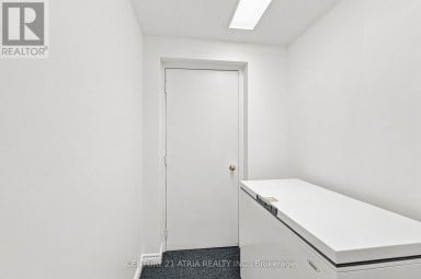 136 ROLLINGHILL ROAD Richmond Hill (Jefferson) Ontario photo 43