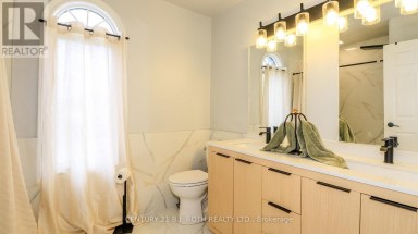 61 BARWICK DRIVE W Barrie (West Bayfield) Ontario photo 21