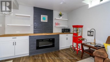 61 BARWICK DRIVE W Barrie (West Bayfield) Ontario photo 24