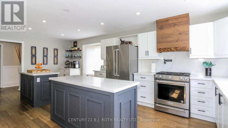 61 BARWICK DRIVE W, Barrie (West Bayfield), Ontario, L4N6Z5