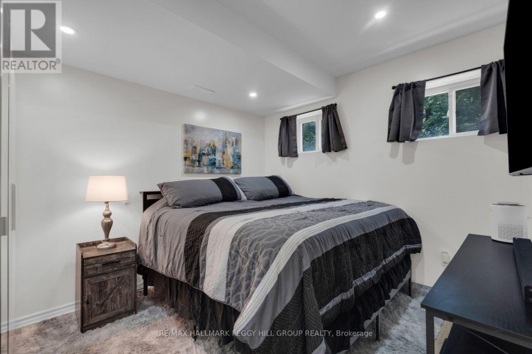 247 DIANA DRIVE, Orillia, Ontario, L3V8J8