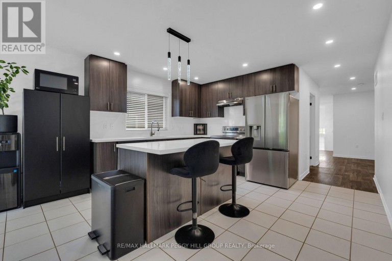 247 DIANA DRIVE, Orillia, Ontario, L3V8J8