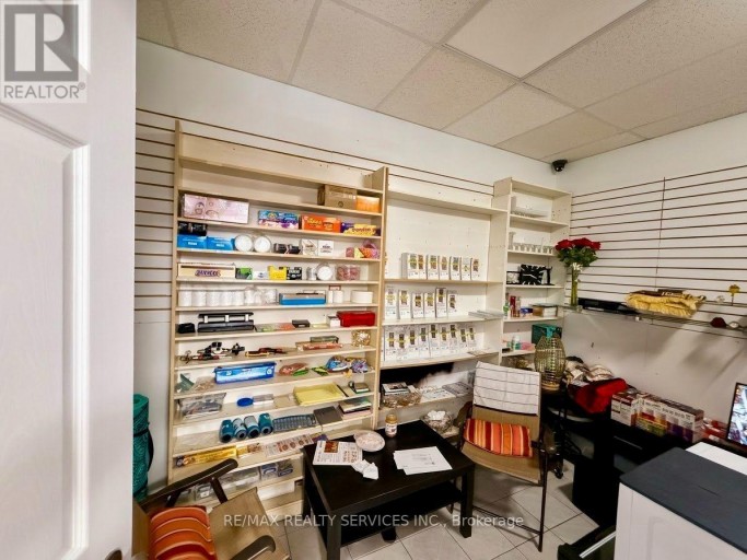 160 GUELPH STREET, Halton Hills (Georgetown), Ontario, L7G4A6