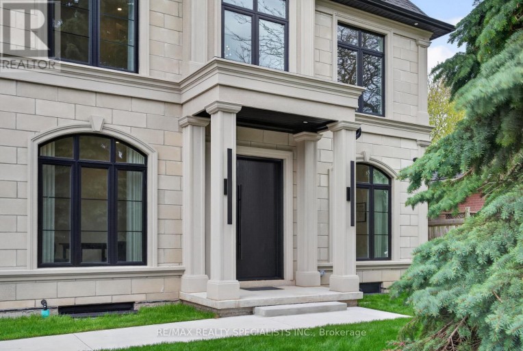 431 SEATON DRIVE, Oakville (WO West), Ontario, L6L3Y3