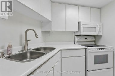 G14 - 288 MILL ROAD Toronto (Markland Wood) Ontario photo 8