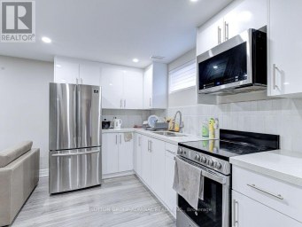 56 LOVILLA BOULEVARD Toronto (Humberlea-Pelmo Park) Ontario photo 21