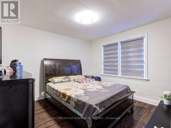56 LOVILLA BOULEVARD Toronto (Humberlea-Pelmo Park) Ontario photo 23