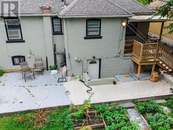 56 LOVILLA BOULEVARD Toronto (Humberlea-Pelmo Park) Ontario photo 41