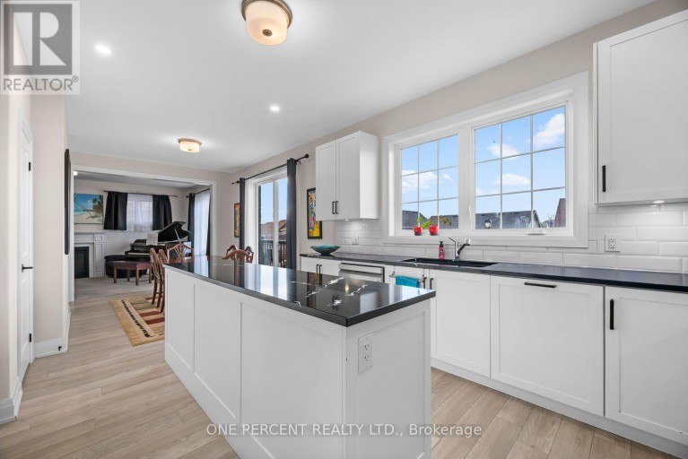 626 HAYLOCK GARDENS, Peterborough (Northcrest Ward 5), Ontario, K9H0H7