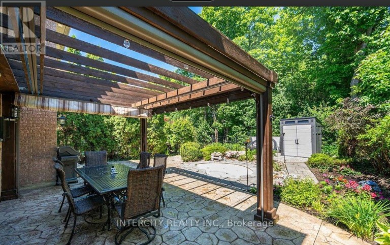724 PETER ROBERTSON BOULEVARD, Brampton (Sandringham-Wellington), Ontario, L6R1S9