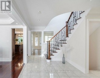 724 PETER ROBERTSON BOULEVARD Brampton (Sandringham-Wellington) Ontario photo 5