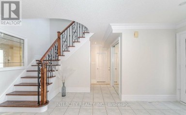 724 PETER ROBERTSON BOULEVARD Brampton (Sandringham-Wellington) Ontario photo 6