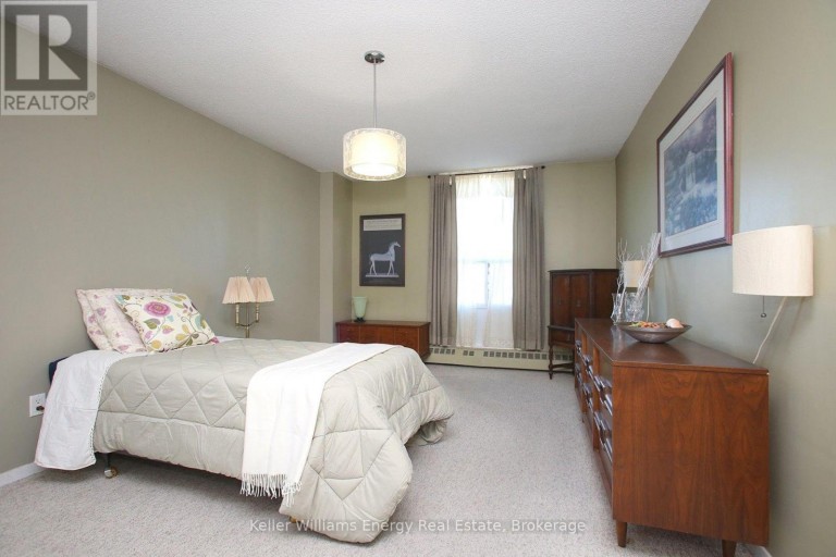 1209 - 1210 RADOM STREET, Pickering (Bay Ridges), Ontario, L1W2Z3