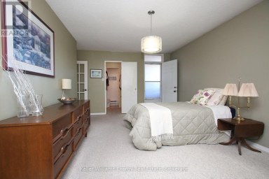 1209 - 1210 RADOM STREET Pickering (Bay Ridges) Ontario photo 13