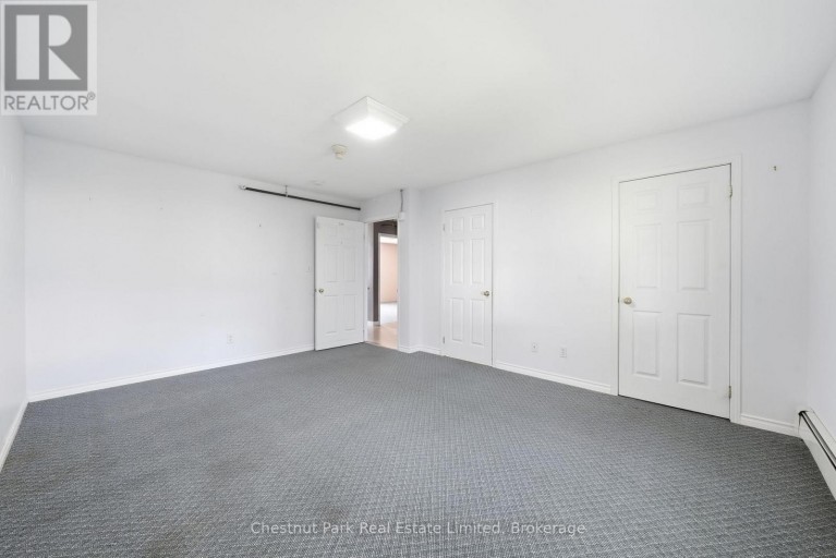 71 QUEEN STREET, Prince Edward County (Picton), Ontario, K0K2T0